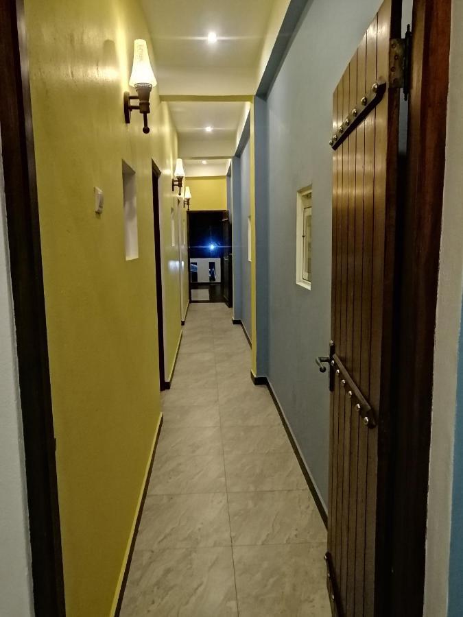 Le Petit Hotel & Restaurant Negombo Dış mekan fotoğraf