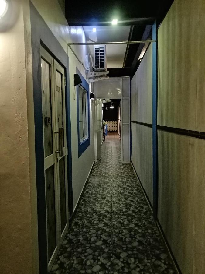 Le Petit Hotel & Restaurant Negombo Dış mekan fotoğraf