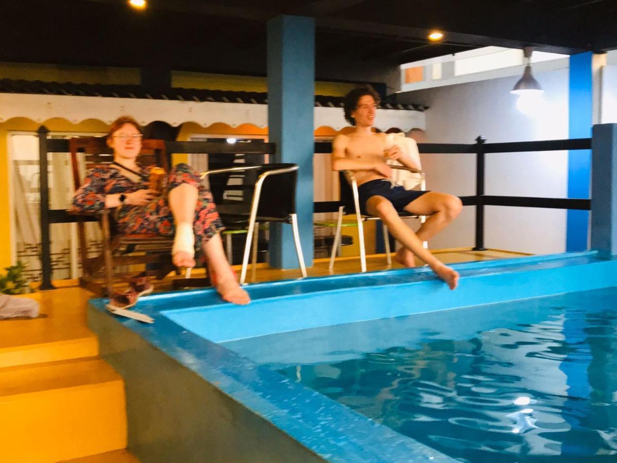 Le Petit Hotel & Restaurant Negombo Dış mekan fotoğraf